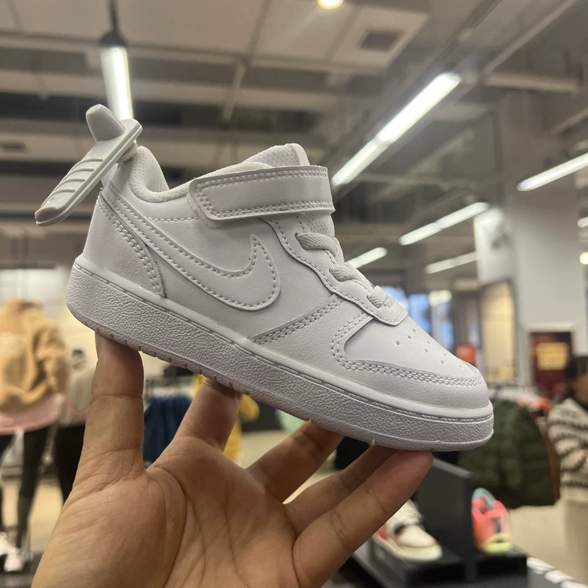 Детские кроссовки Yang Zai для мальчиков и девочек Court magic post Nike BQ5453-100
