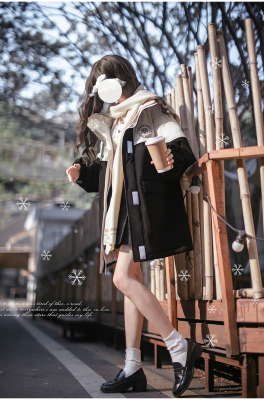 taobao agent Genuine design down jacket with hood, brand trench coat