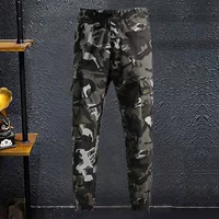 Растянуть серого одиночного брюки