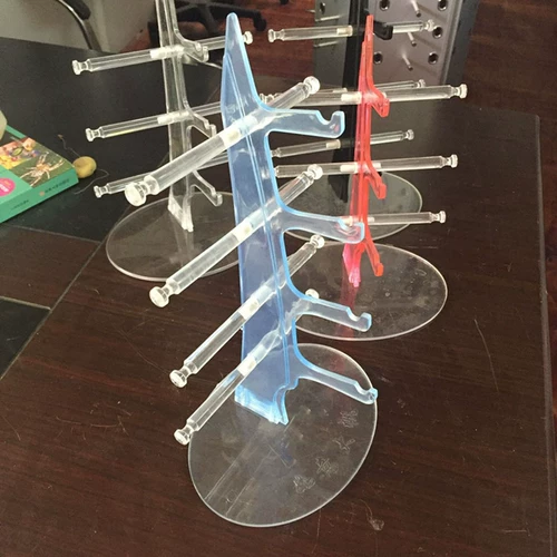 Стенд, трубка, солнцезащитные очки, система хранения