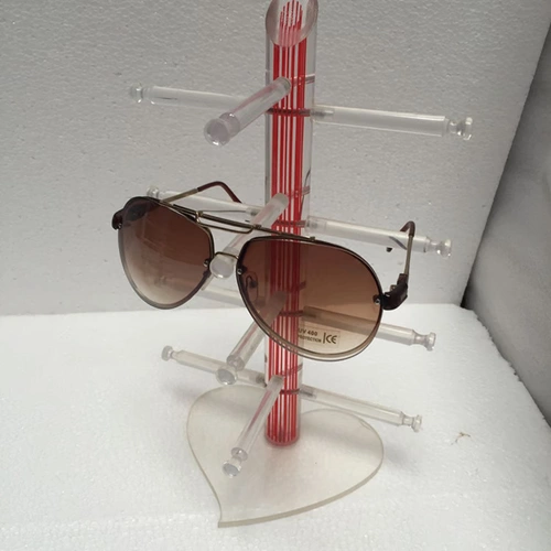 Стенд, акриловая трубка, солнцезащитные очки