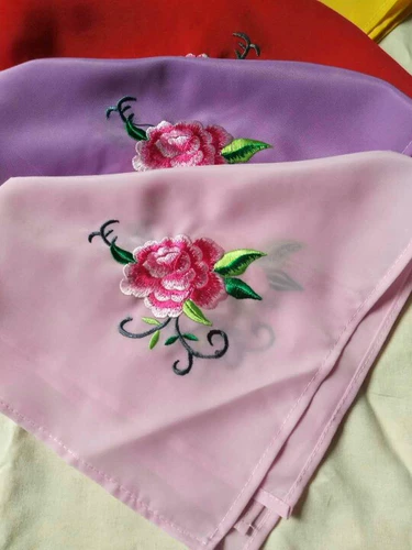 Драма оперная платка такахеля клыки вышитые ручной носовой платок