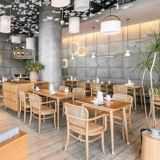 Индивидуальная компиляция столов с твердым деревом Fujin и комбинированные ресторанные карты, простые сетевые японские ингредиенты магазин суши -ресторан Cafes
