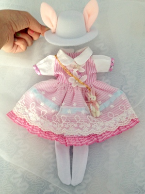 taobao agent [2 pieces of free shipping] BJD baby clothing foreign rabbit 1/4 big 6 -point Holala dress rabbits small cloth giant baby