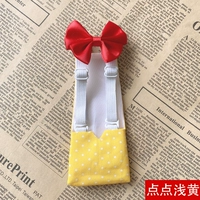 Немного светло -желтый