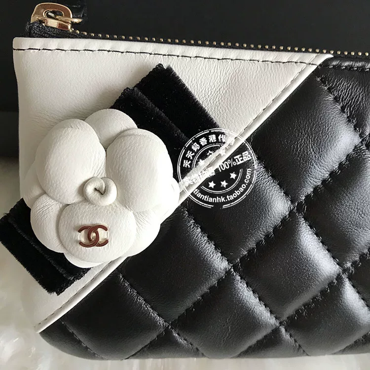Chanel, чайник с бриллиантовым узором, кожаный бумажник, черные монеты, (Physicals)