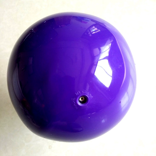 Обычные гимнастики фитнес -ритм упражнения с упражнениями по тренировке.