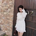 ◆ Yang Momo ◆ đầm ren Hàn Quốc phiên bản của thắt lưng là mỏng một từ váy ngắn tay áo trumpet trắng ren công chúa váy A-Line Váy