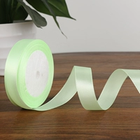 Светло-зеленый