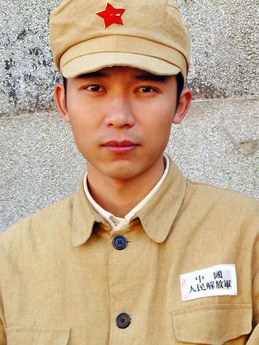 50 -стильная добровольца военная форма взрослая земля Земля Желтая старая модная освободительная армия Анти -US AID Северная Корея Красный Восьмой маршрут