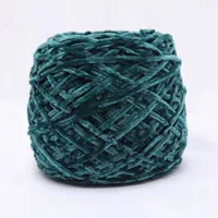 Зеленый, изумрудный