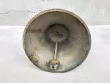 Разборка старого бронзового колокола, старый медный колокольчик, фэн -шуй разборка колокола, ресторан ресторана Fog Bell, народные обычаи ностальгические