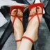 Giày lưới màu đỏ mô hình lớn 2020 mùa xuân mới clip-toe cao gót sandal nữ bv từ thắt lưng da hoang dã gợi cảm cao gót - Sandal