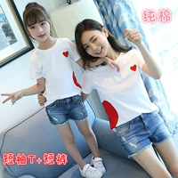 Mẹ và con gái cha mẹ và con thời trang mùa hè cô gái mới ngắn tay phù hợp với bông T-Shirt denim quần short giản dị hai mảnh áo cặp gia đình