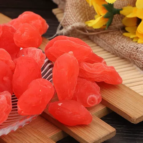 Сладкая и кисенная неклеарная плюма с семенами дыни, сушеная перлочная слива слива сливы