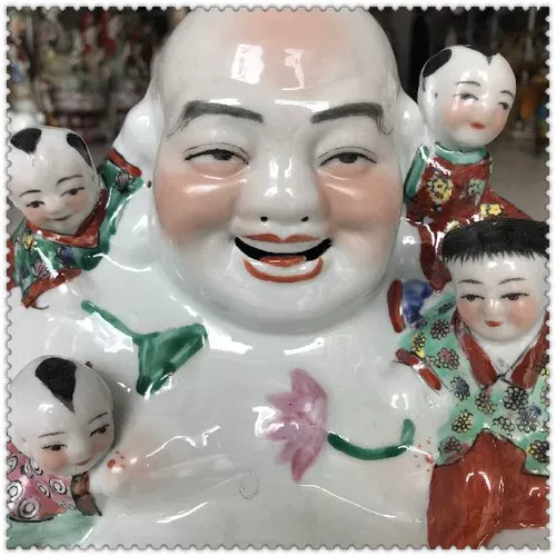 Ценность рекомендуется Jingdezhen Ceramics Antique Powder Color Sculpture Wufu Linmen Buddha