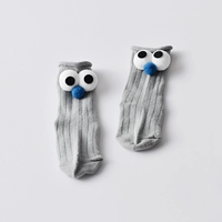 Большие серые глаза