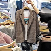 Thu đông 2018 mới thời trang Hàn Quốc kẻ sọc ve áo retro nhỏ phù hợp với áo một nút áo nữ OL phù hợp với hoang dã