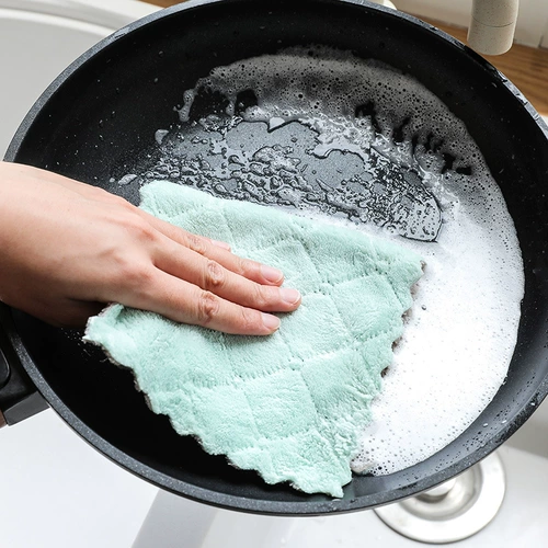 Печать, вода, мытья посуду, необушенное масло, чистая тряпка, протереть полотенце, утолщенное, протрите кухню полотенца скатерть