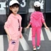 4 đến 12 tuổi 11 cô gái mặc 10 mùa xuân và mùa thu 9 cô gái nhỏ 8 trẻ em 7 giản dị 6 quần áo Wei 5 bộ đồ thể thao ba mảnh