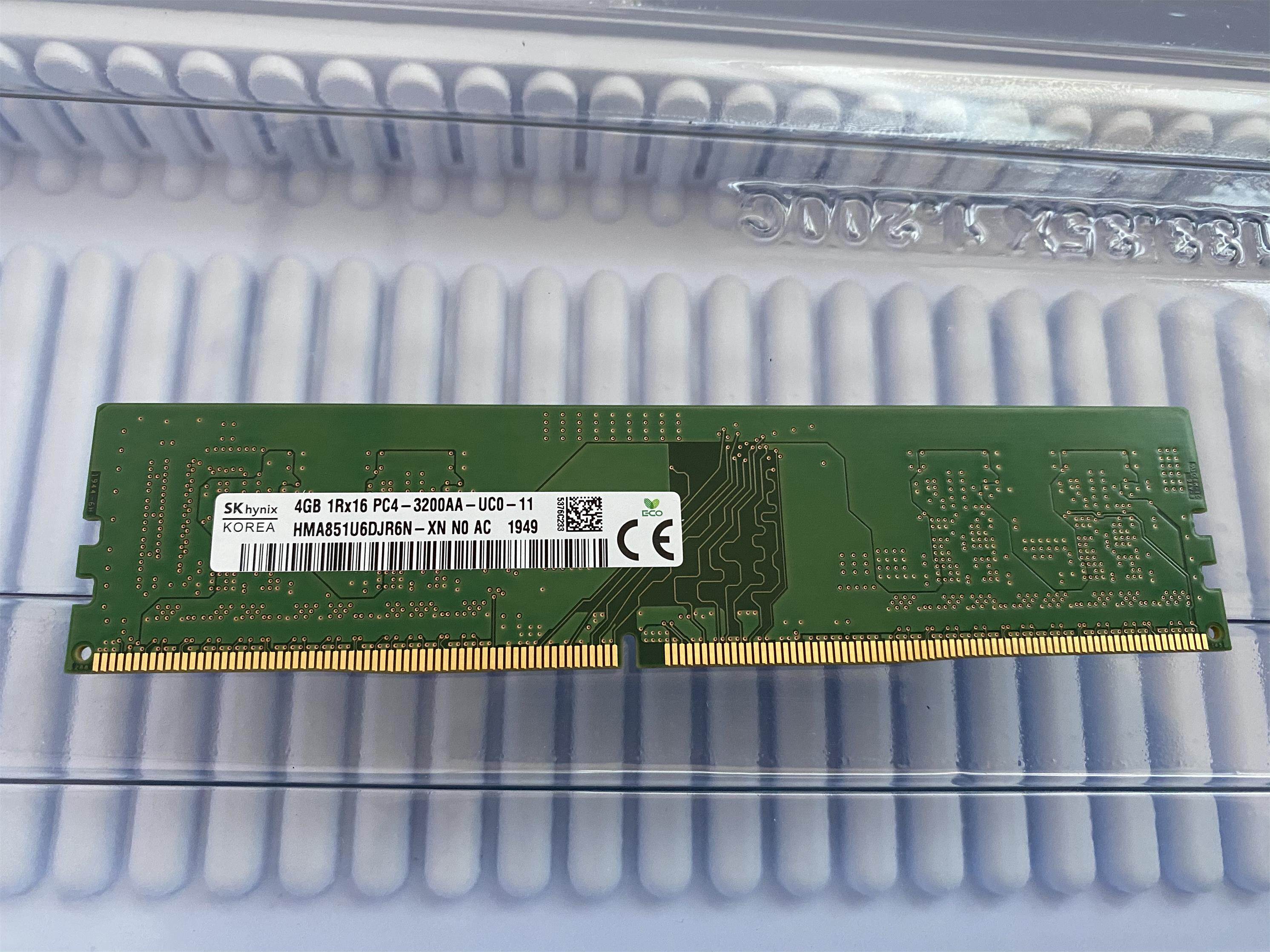 SK Hynix 4G 1RX16 PC4 3200AA HMA851U6DJR6N XN 