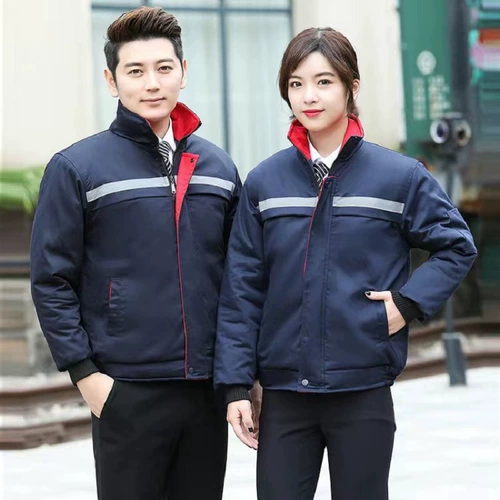 Демисезонный удерживающий тепло пуховик для работы