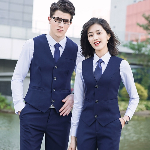 Работники магазина Cadillac 4S установили мужские и женские консультанты по продажам Blue Ves