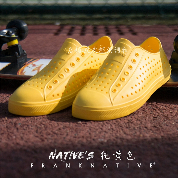 Xnative Hole Shoes nam Summer Summer cặp đôi chống lại dép bình thường. 