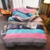 Dày flannel bốn mảnh san hô lông cừu mùa đông 1,8m bộ đồ giường hai mặt flannel quilt tấm Quilt Covers