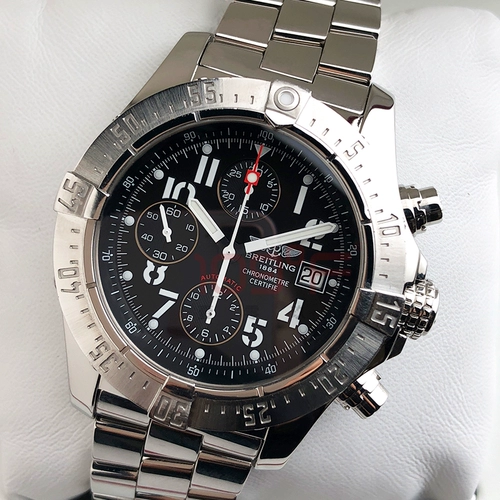 Breitling A1338012 Серия Avengers Серия АВТОМАТИЧЕСКА