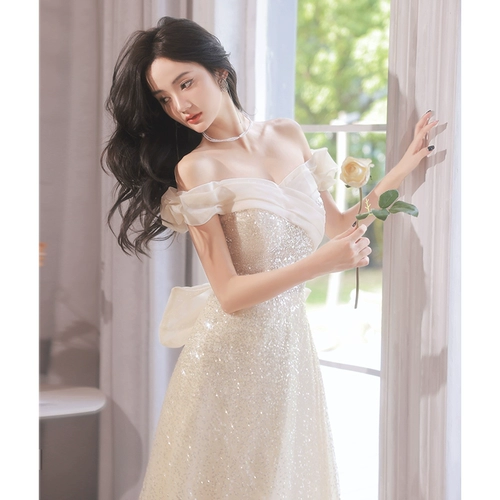 Элитное вечернее платье, цвета шампанского, коллекция 2023, премиум класс, яркий броский стиль