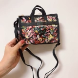 Чистый склад Бесплатная доставка Старая продажа клиентов.