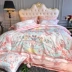 Bộ chăn bông bốn mảnh dài châu Âu bao gồm chăn bông màu hồng kỹ thuật số ga trải giường 笠 1,8 bộ đồ giường - Bộ đồ giường bốn mảnh