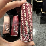 Очаровательное супер -моделирование Dior Super Modeling Red Shell Core Core