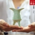 Jingdezhen rượu gốm kính ly rượu cổ cứu trợ nhỏ ly rượu thủy tinh cốc cao retro kính màu vàng rượu vang thủy tinh trắng ly rượu vang ly rượu vang ocean Rượu vang