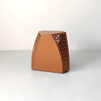 Темно -коричневый |