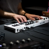 Новая Arturia Keystep 37 MIDI -клавиатура аудиоуправления контроль последовательности Синтезатор Партнер Портативное расположение