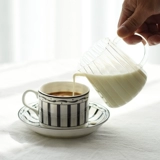 Японская простая полоса ручной работы с маленьким молочным горшками -устойчивый