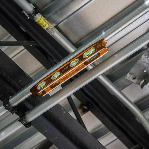 Соединенные Штаты импортировали Klein935RB All -Aluminum Casting Multi -Hall Horizontal Ruler Измерение линейки горизонтального инструмента с магнитным