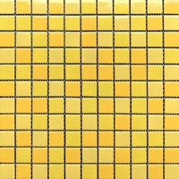 25 Трехноколор желтый свет света