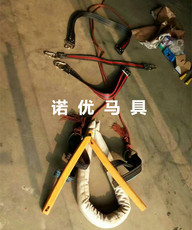 седло 马鞍子木马套，老式木马套，拉车马套，皮挽具加工