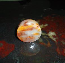 Ювелирные изделия и полуфабрикаты 桂林龙胜鸡血玉原石毛料 镯芯原石尺寸5.4*1.7cm