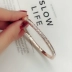Titan thép vòng đeo tay nữ Hàn Quốc phiên bản không phai chữ cái vòng đeo tay đơn giản rose gold hoang dã Sen thương hiệu triều thương hiệu sinh viên vòng đeo tay