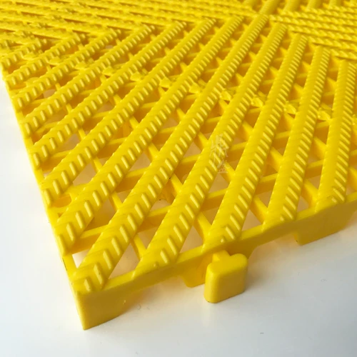 Красовая мастерская по красоте сшивать пластиковая решетка на полы.