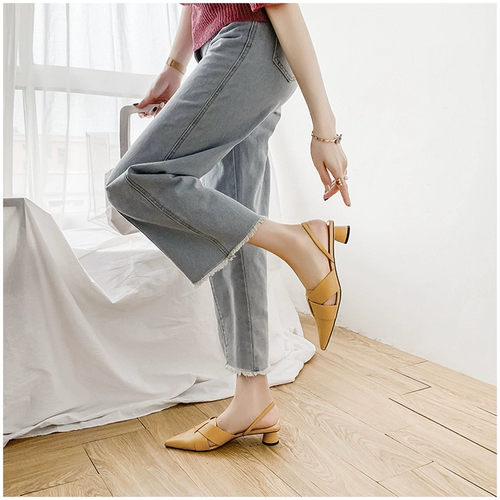 Летние сандалии, туфли с заостренным носом, подходит с юбкой, из натуральной кожи