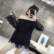 Ren T-Shirt mùa hè mới của phụ nữ đàn hồi chặt chẽ từ cổ áo móc hoa hollow trumpet tay áo sexy strapless shirt 4700