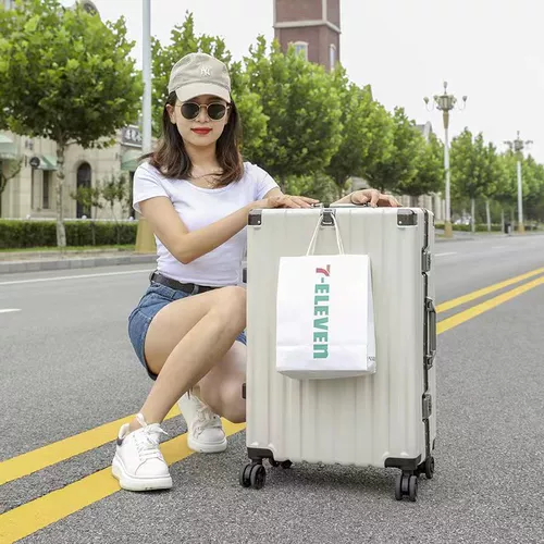 Вместительный и большой универсальный чемодан, прочная коробка