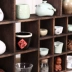 Gỗ rắn nhiều kho báu tách trà lưu trữ lưu trữ hiển thị kệ trà kệ màu tím ấm trà tủ trà treo tường - Trà sứ
