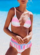 Châu Âu 2019 và các mẫu mới bùng nổ của phụ nữ chia áo tắm sọc sọc bikini mặc đi biển - Bikinis