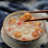 В этом году самостоятельно выплачиваемые фермерские фермерские фермеры De -Core Red Lotus Seeds Special Good